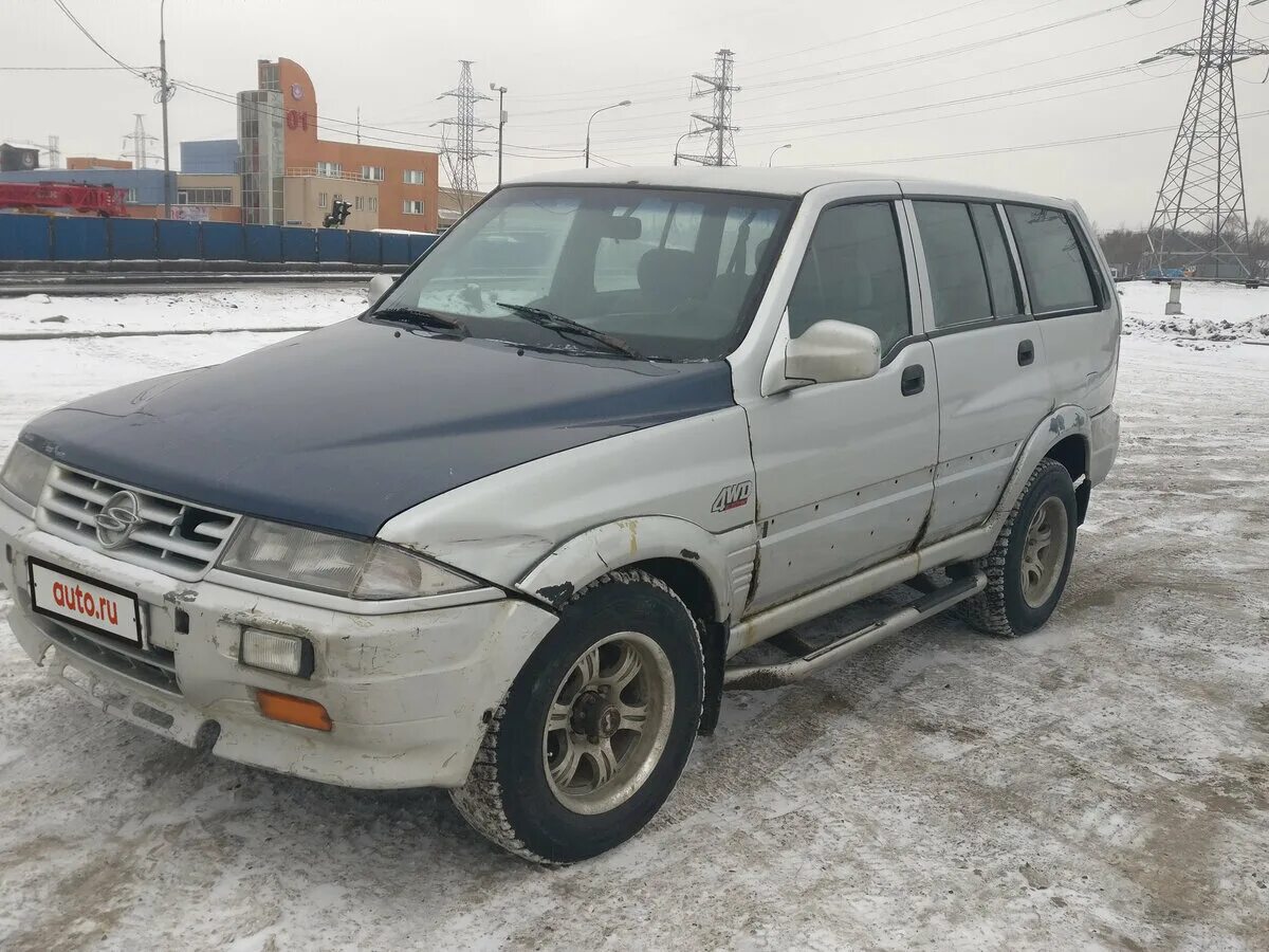 Купить б у муссо. SSANGYONG Musso 1995. Автомобиль Musso SSANGYONG. Муссо автомобиля цвет серебристый 1997 год. Таджикский Муссо машина.