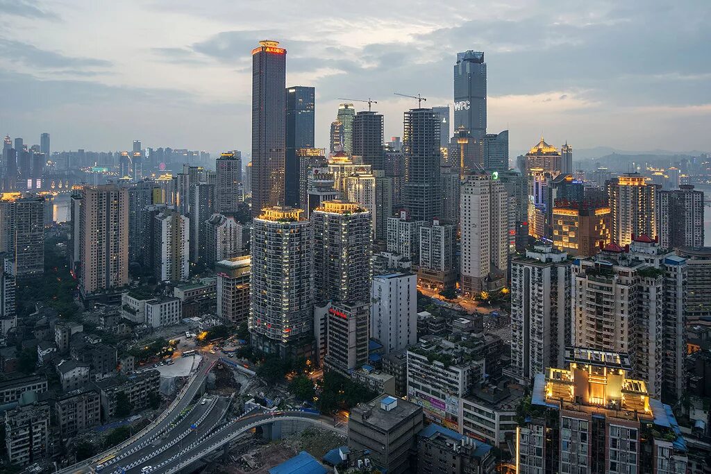 Китай центр города. Чунцин китай. чунцин город в китае. chongqing город в китае. самый большой город китая чунцин.