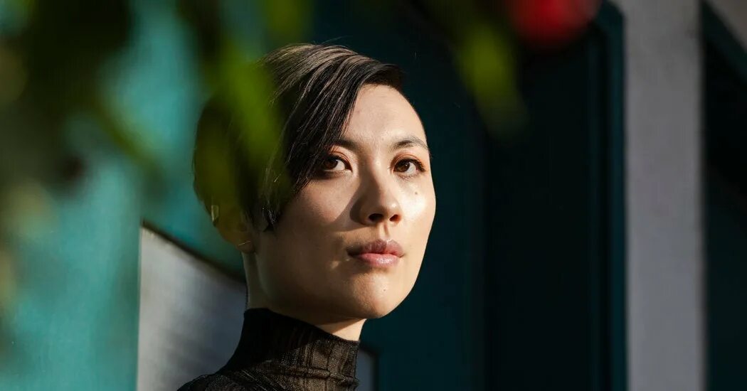 Pam c. C pam zhang. 3 body zhang panpan.