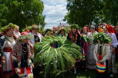 Праздник сегодня обряды