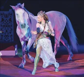 Актриса цирка