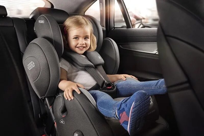 Recaro young Sport Hero. Recaro автокресло 9-36. Автокресло Recaro young Sport 9-36. Автокресло Recaro young Sport с ребенком. Young sport hero