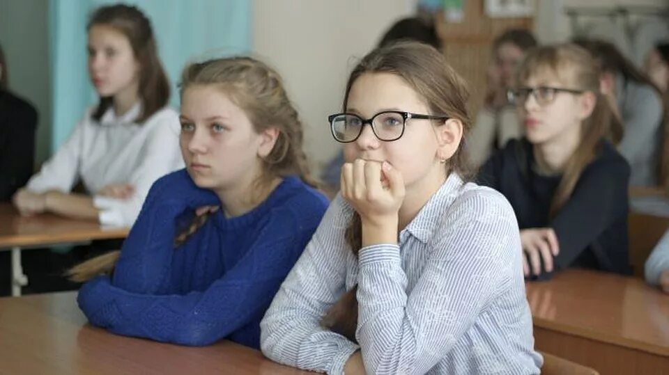Лицей лекции. Дети в лицее. лицей лекция картина. барнаульский для детей глухих. инженерно технический лицей города барнаула исакова.