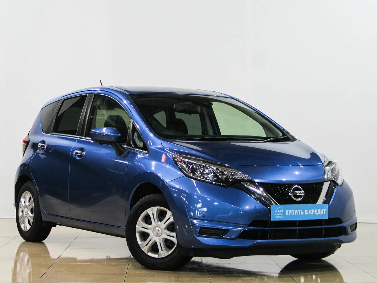 Nissan Note 2018. Nissan Note 2018 гибрид. Nissan Note II хэтчбек 2012-2024. Nissan Note 2018 желтая.