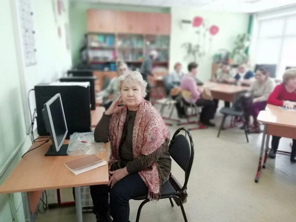 Скандинавская ходьба пенсионеры. Московское долголетие северное тушино. Скандинавская ходьба московское долголетие. Московское долголетие. Скандинавская ходьба пожилые люди.