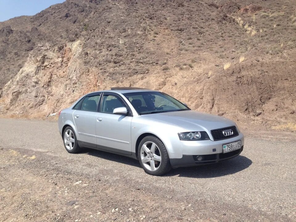 Ауди 4 2001 год. Audi a4 2001. Ауди а4 2001. Audi 4 2001г. Ауди а4 2.0 2001 год.