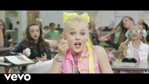 Jojo Siwa - Boomerang (Official Video) - YouTube.