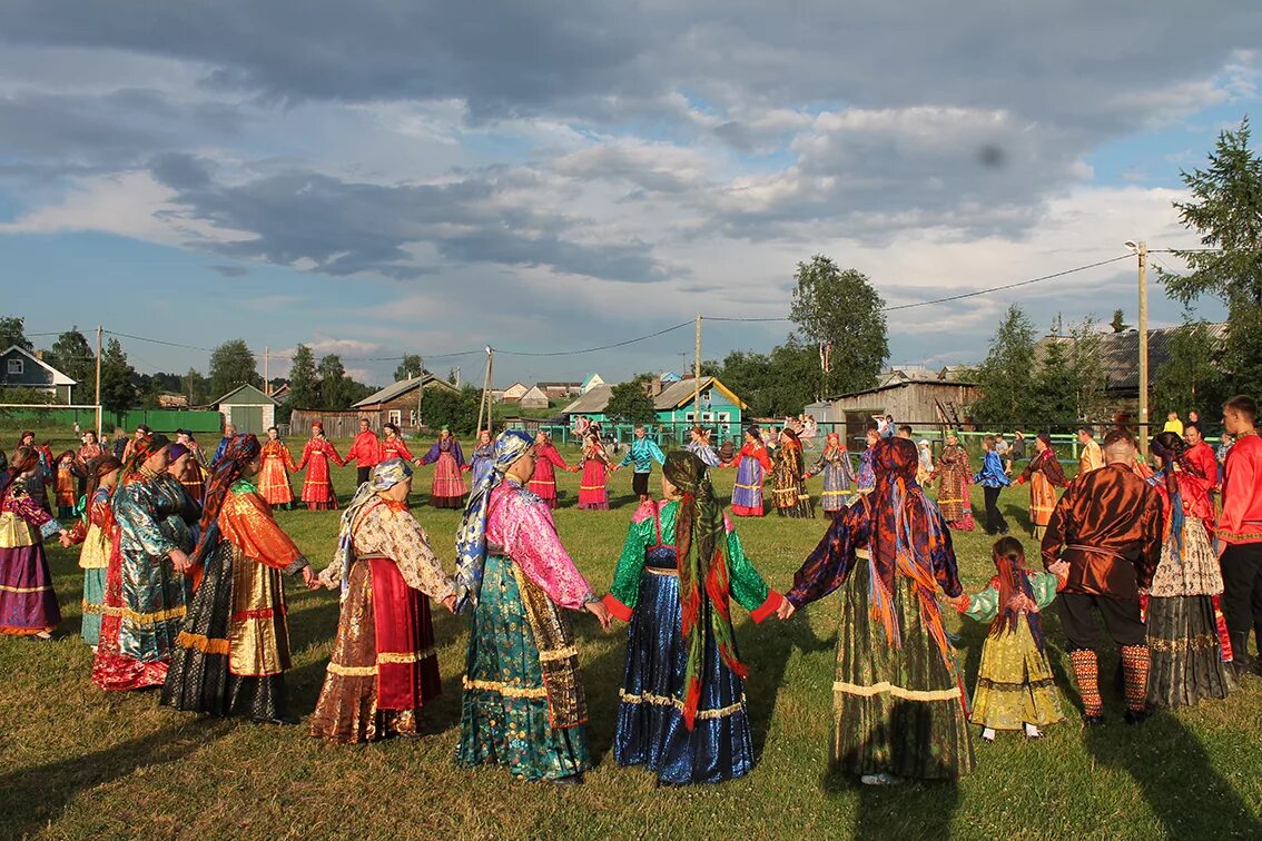 Усть-Цильма. Республика Коми с Усть-Цильма. Усть Цильма хоровод. Горка Усть-Цильма хоровод.