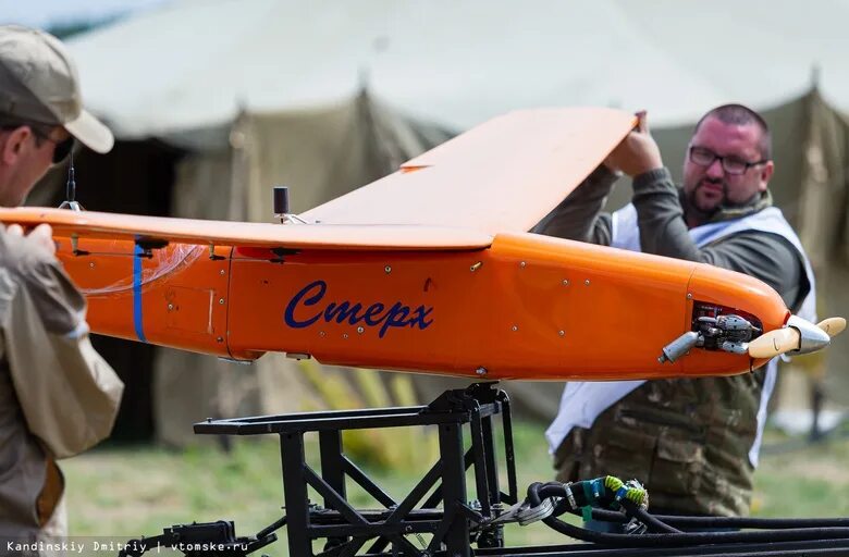 Беспилотник мультироторного типа. Бпла томск. Беспилотники томск. Грузовой квадрокоптер. Испытания бпла.