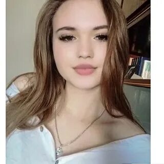 Юля лаврина новотроицк