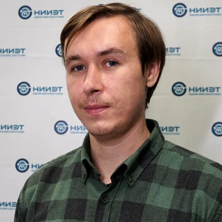 Гк элемент сайт. Директор гк элемент.