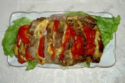 Рецепт мяса с помидором и сыром