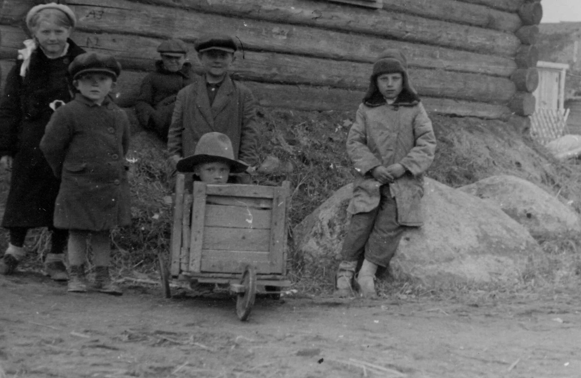 Фото детей во время войны. Дети военных лет. Дети в деревне в годы войны.