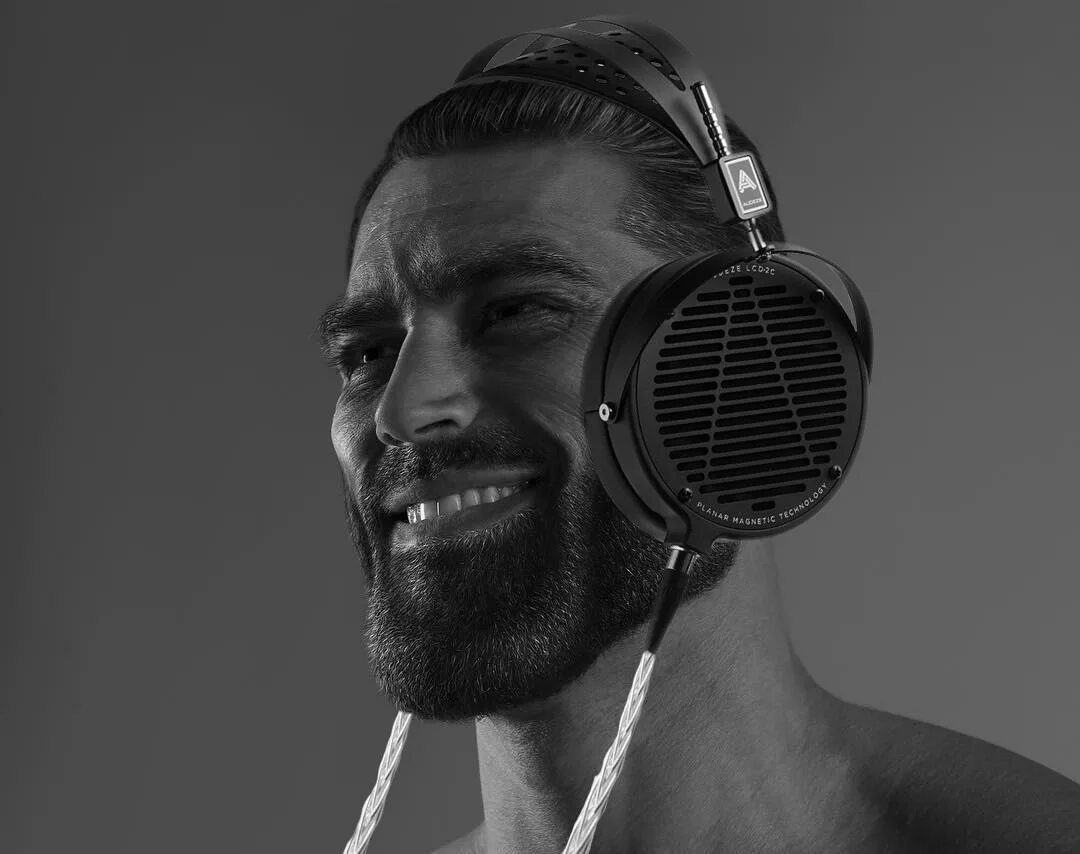 Gigachad funk super slowed. Гигга chad. эрнест халимов в наушниках. чад и гигачад. эрнест халимов gigachad в наушниках.