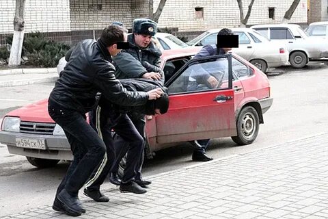 Ловить бандитов