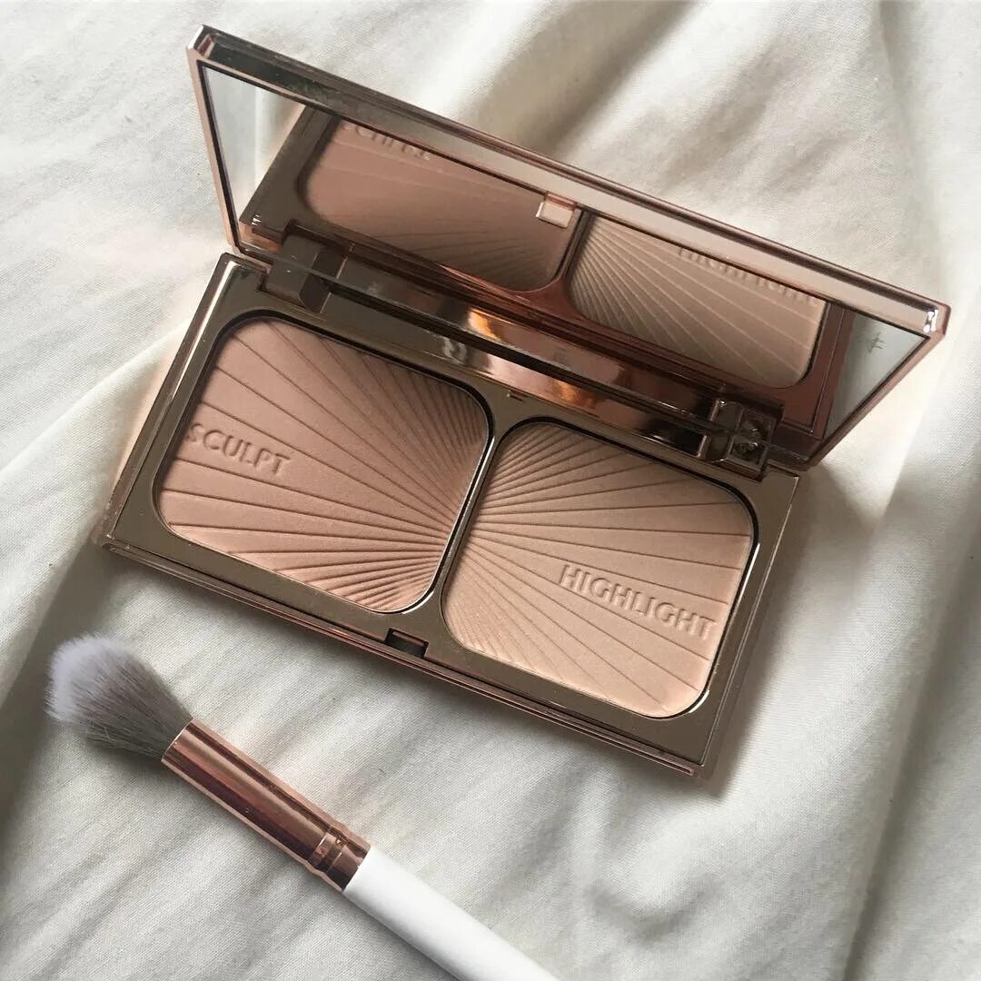 Charlotte tilbury бронзер. Charlotte tilbury filmstar bronze&glow mini. Charlotte tilbury bronze. Charlotte tilbury filmstar bronze glow. Filmstar bronze.
