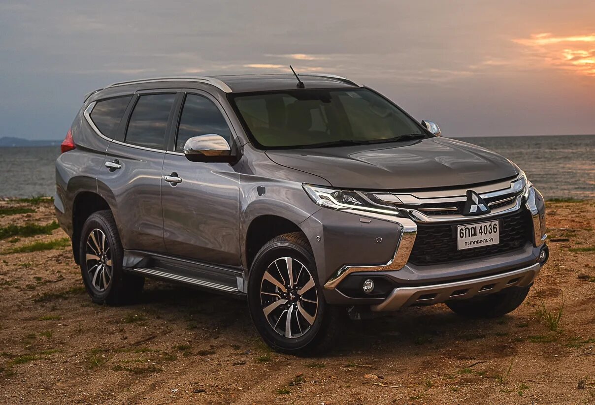 Мицубиси паджеро 2018. Митсубиси Паджеро спорт 2018. Mitsubishi Pajero Sport 2018. Митсубиси Паджеро 2018. Митсубиши Паджеро спорт 2018.