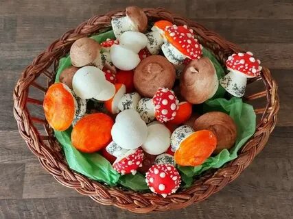 Грибочки из зефира