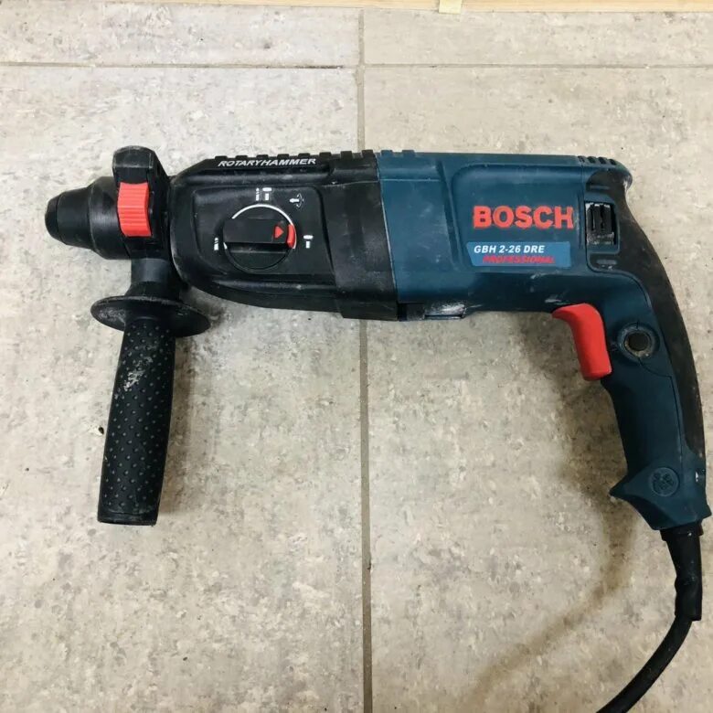 Перфоратор бош gbh 26. Bosch GBH 2-26 Dre. Перфоратор Bosch GBH 2-26 Dre 800 Вт. Перфоратор бош GBH 2-26 Dre 800вт. Бош 2-26.