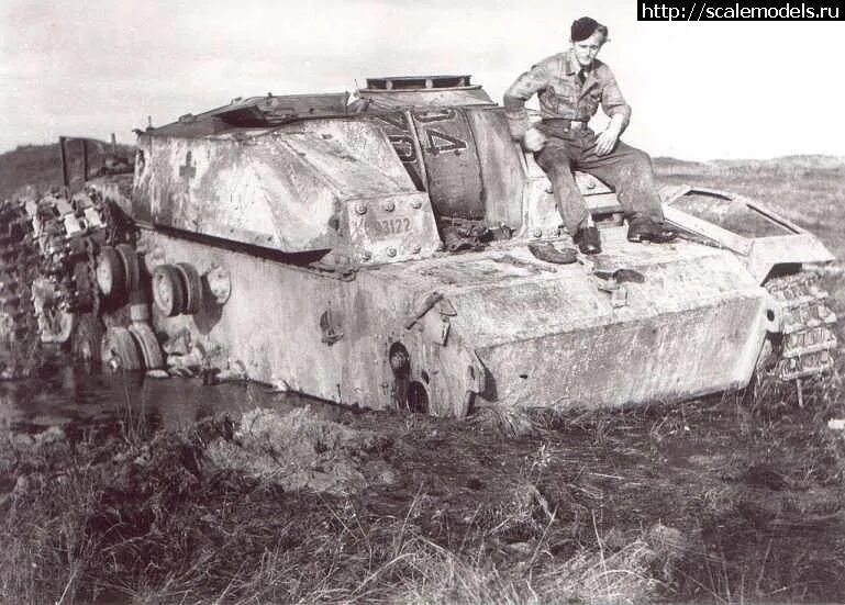 Подбитая немецкая техника. Штуг 3 подбитый. Подбитые танки STUG. Разбитые немецкие танки.