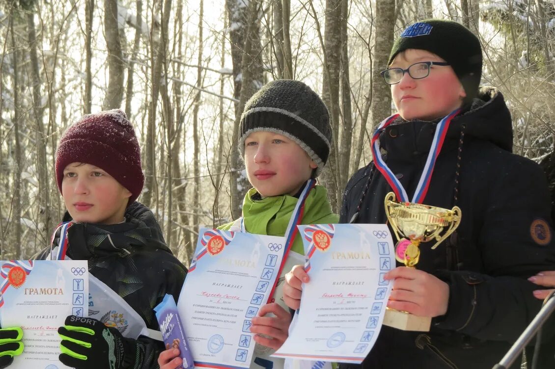 бежали журналисты московские и петербургские. министр здравоохранения адыгеи. министр экологии женщина. дружная горка памятник =и. дружная горка мемориал воинской славы.