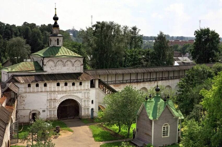 переславль залесский подворья. колокольня горицкого монастыря. годеново монастырь. никитское подворье переславль. никитинское подворье переславль залесский.