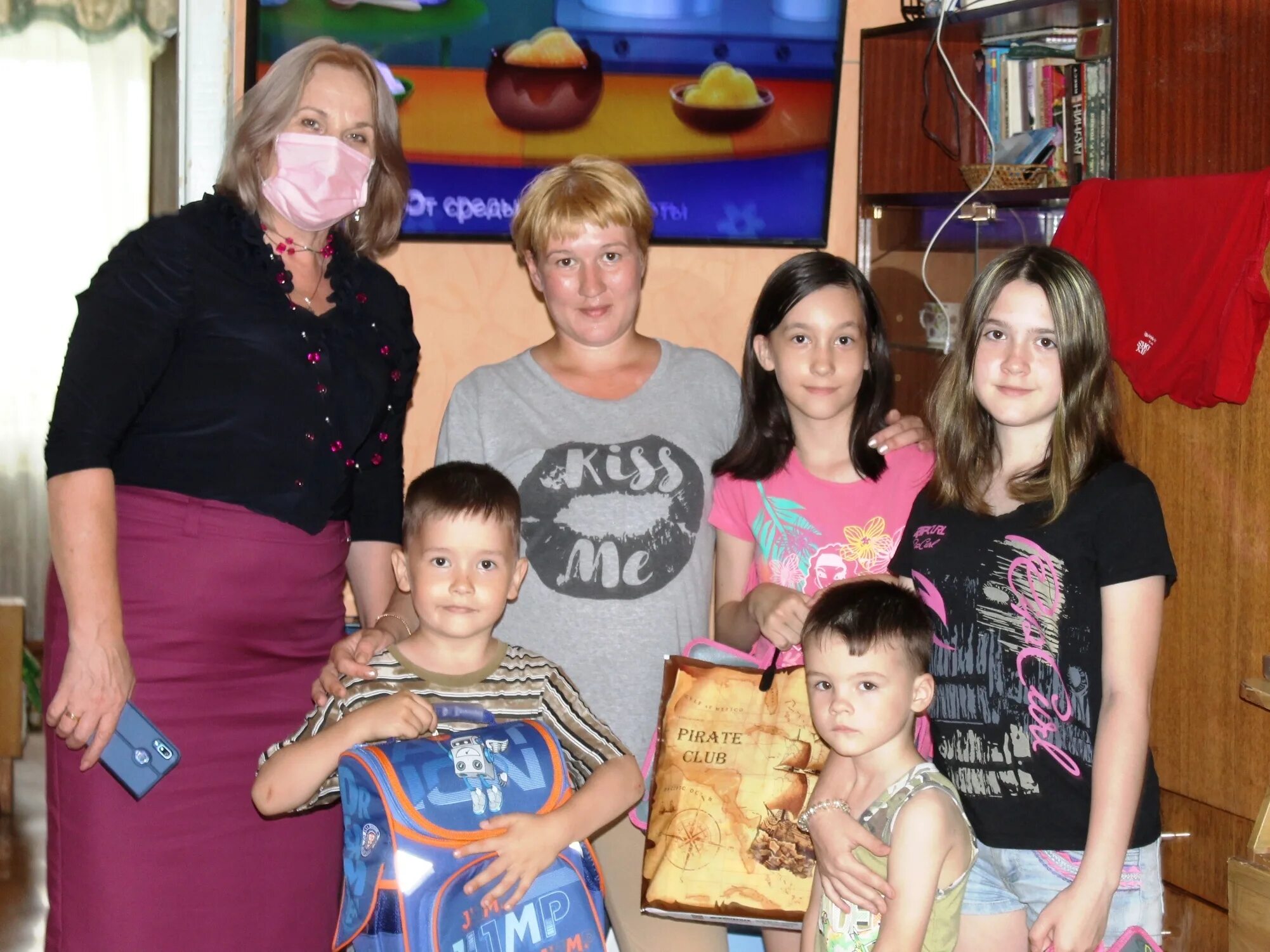 Многодетные семьи приморский край. Многодетные семьи приморский край. Многодетные семьи в приморском крае. Многодетной семьи приморский край находкинскому городской округ. Семья кожемяко.