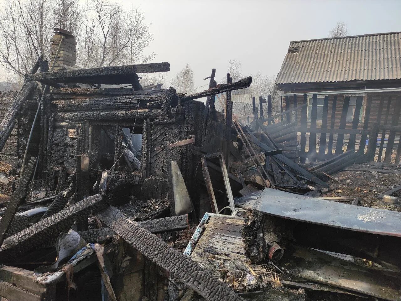 Сгорела разбор. Пожар в Сургуте. Пожар сегодня. Пожары 7 мая 2023. Пожар на улице Комсомольская.