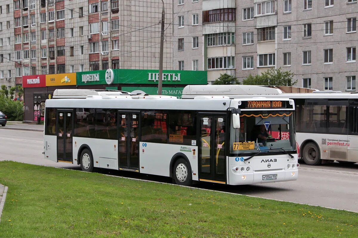 Автобус 67 пермь остановки. ЛИАЗ 5292 fotobus. ЛИАЗ 5292.67 Пермь. ЛИАЗ 5292 Пермь. Автобус ЛИАЗ 5292 67.