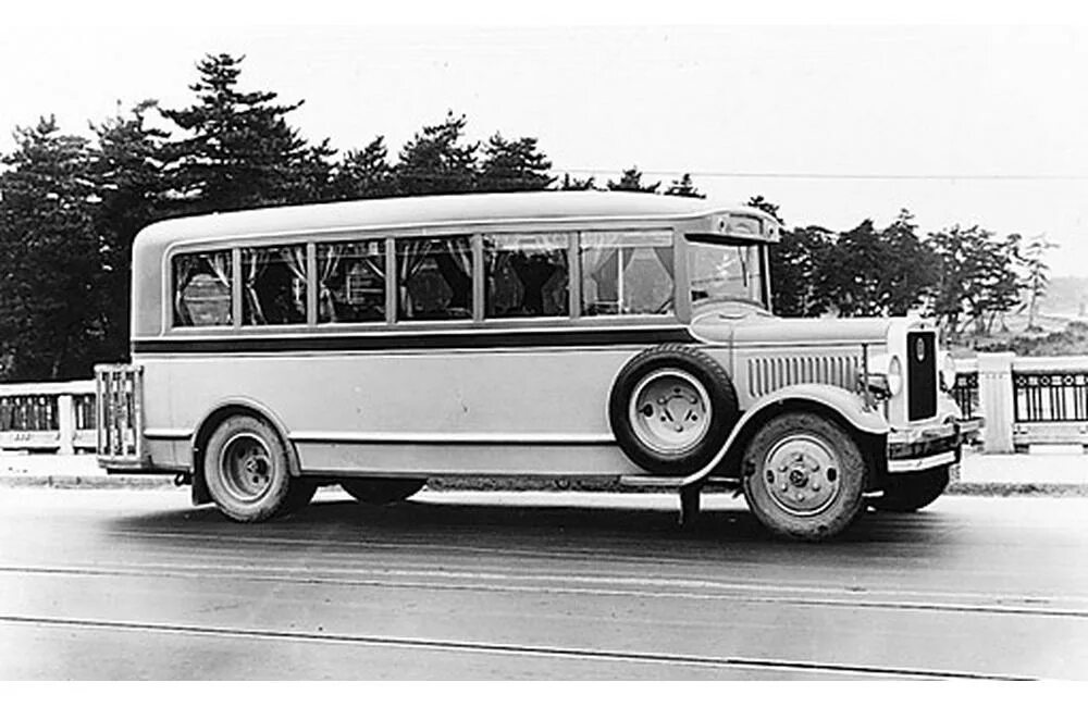 46 1 автобус. Митсубиси автобус b46. Автобус Мицубиси Фусо. Грузовик Mitsubishi 1931. Mitsubishi первый грузовик – t1.