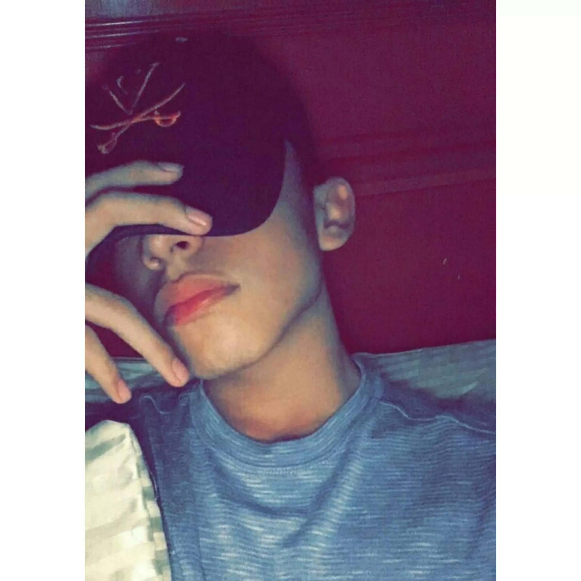 Красивый парень в капюшоне. Ян романовский. Пацаны на аву с лицом. Пацаны на аву с лицом. Матвей леонтьев.