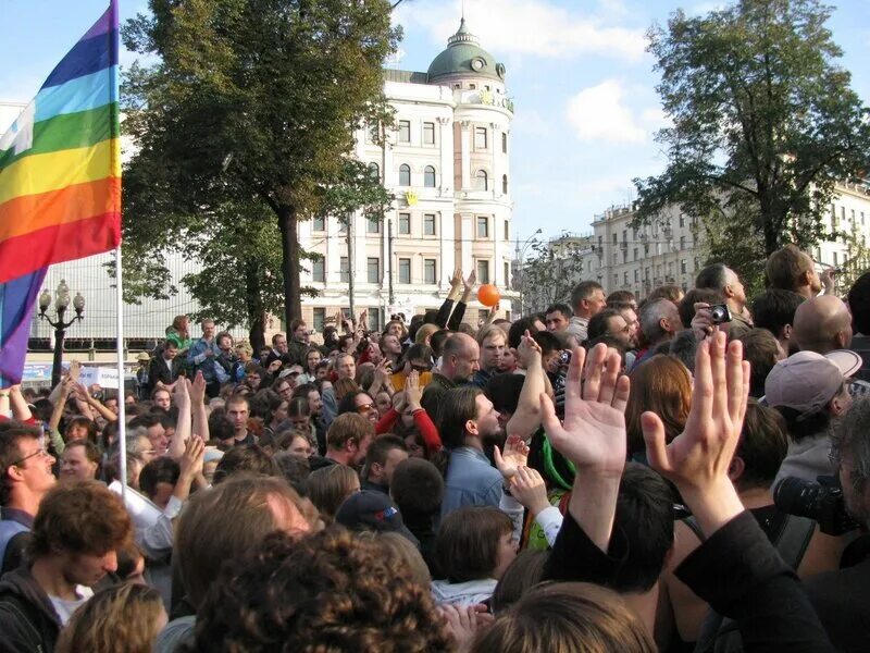 Митинги в 2010 году. Митинг 2010 Казань площадь свободы. Митинги в 2010 году задержания.