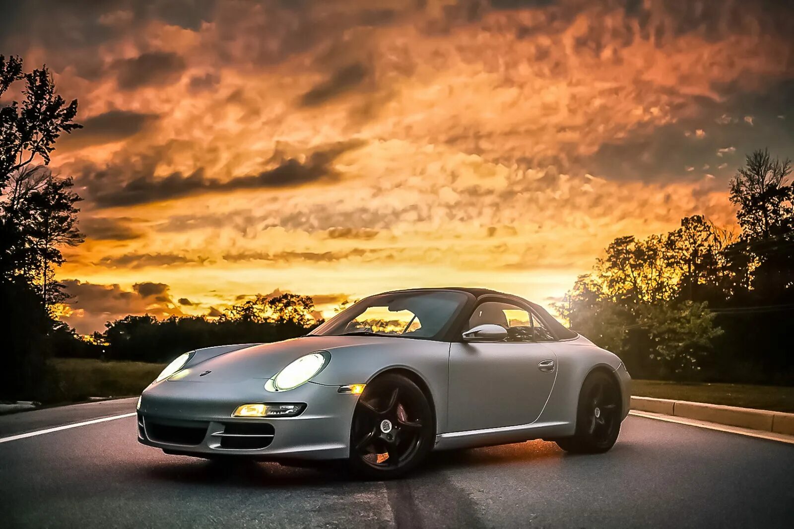 Porsche 911 black. дорога солнце машина. порше панамера на улице. Porsche 911 carrera gts coupe. Porsche 911 carrera s 2006.