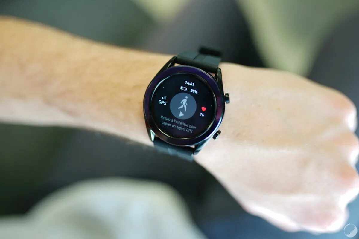 Часы huawei elegant. Huawei watch gt Elegant. Huawei watch 2. Смарт часы Huawei gt1. Huawei watch 2 42mm.