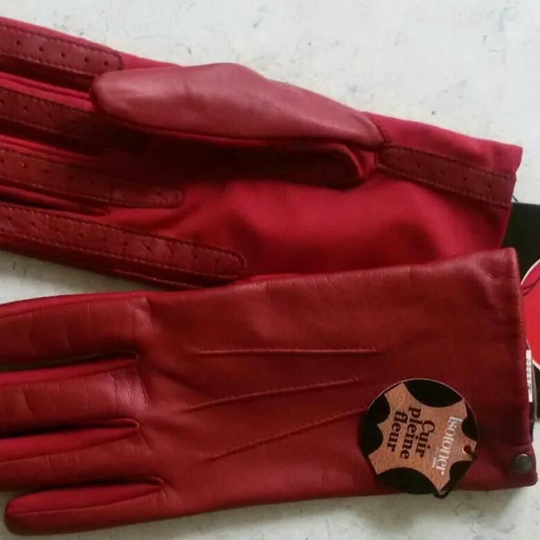 Лайковые перчатки купить. Лайковые перчатки. Красные лайковые перчатки. Лайковые перчатки из чего. Лайковые перчатки состав.