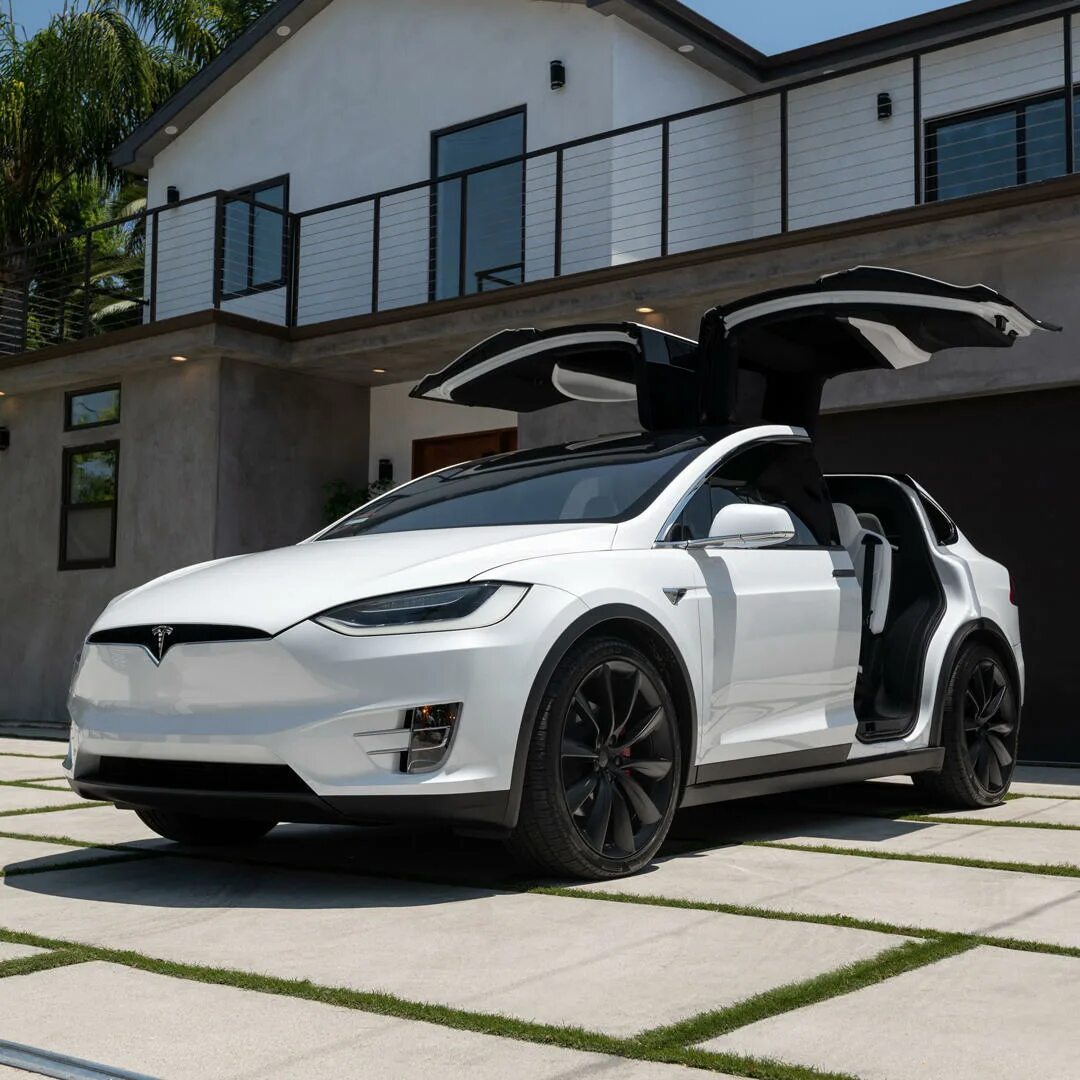 Tesla model x p100d. Tesla model x 100d. Тесла model x 100 d. Tesla model x 2019. Model x plaid