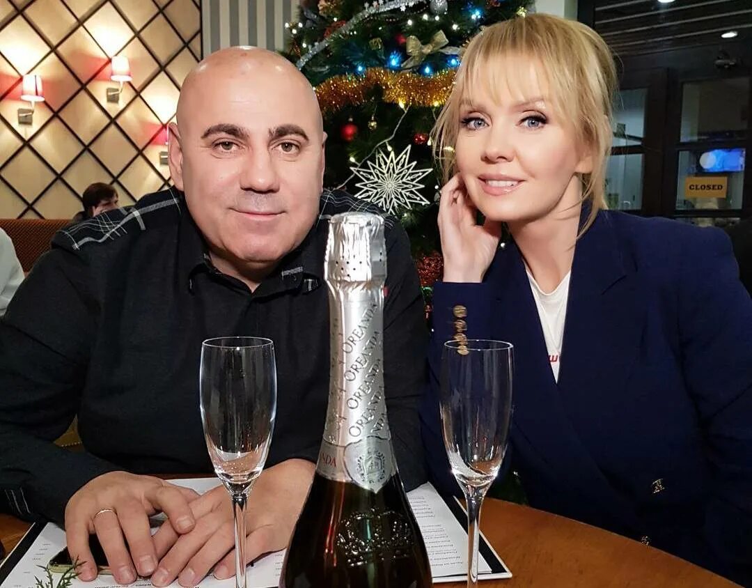 2 пригожиных. Иосиф пригожин 2022. 2 пригожиных. Иосиф пригожин с волосами. Пригожин и кудрявцева.