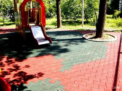 Укладка резиновой плитки