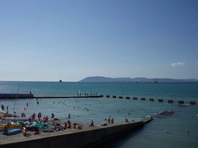 волнорез пляж кабардинка. волнорез пляж кабардинка. пляж кабардинка 2022. пляж поселка кабардинка. пляж поселка кабардинка.