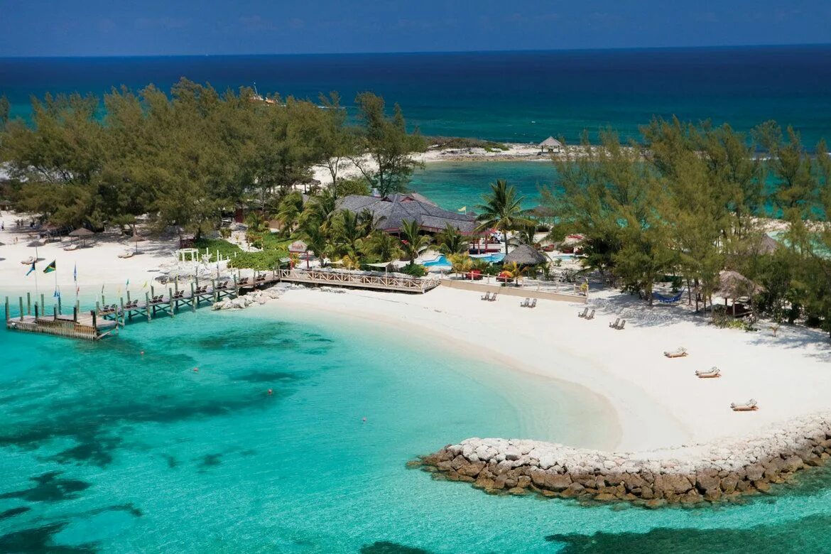 Bahamas islands. Нассау (Багамские острова). Багамы Нассау. Багамы остров курорт. Отель Корал Исланд Резорт Багамы.