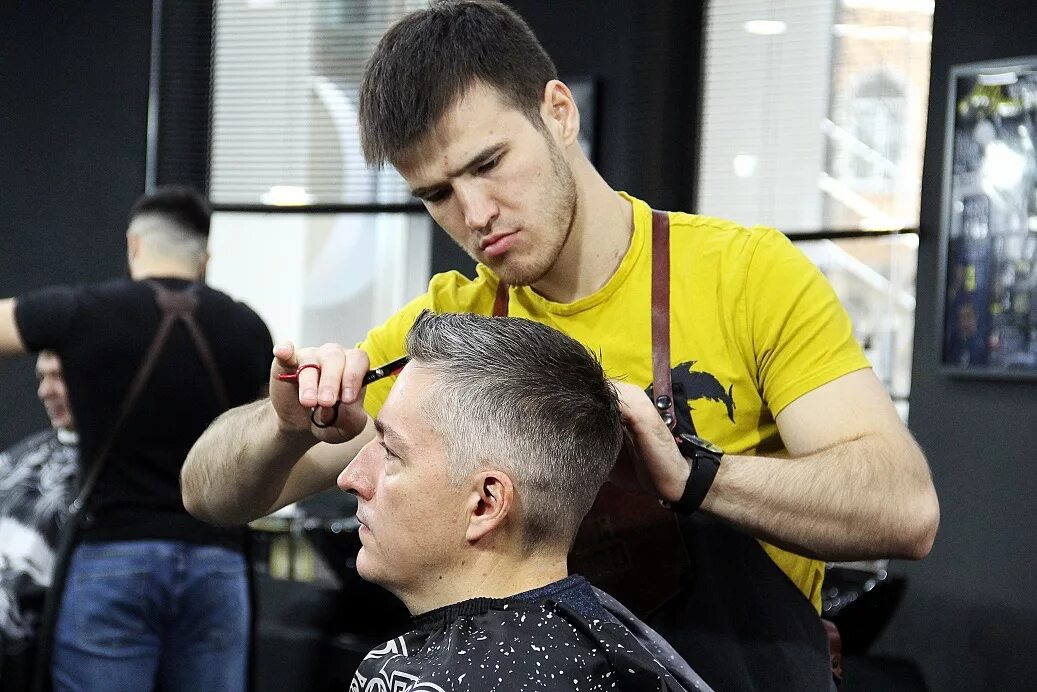 барбершоп прокопьевск. барбершоп прокопьевск. руслан сабитов барбершоп. барбершоп анатолий калуга. барбершоп георгий московский.