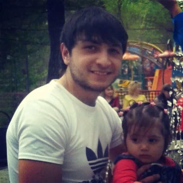 Цыган певец рустам. Цыган рустам вторчермет екатеринбург. Рустам цыган. Цыганские руста. Цыган певец рустам.