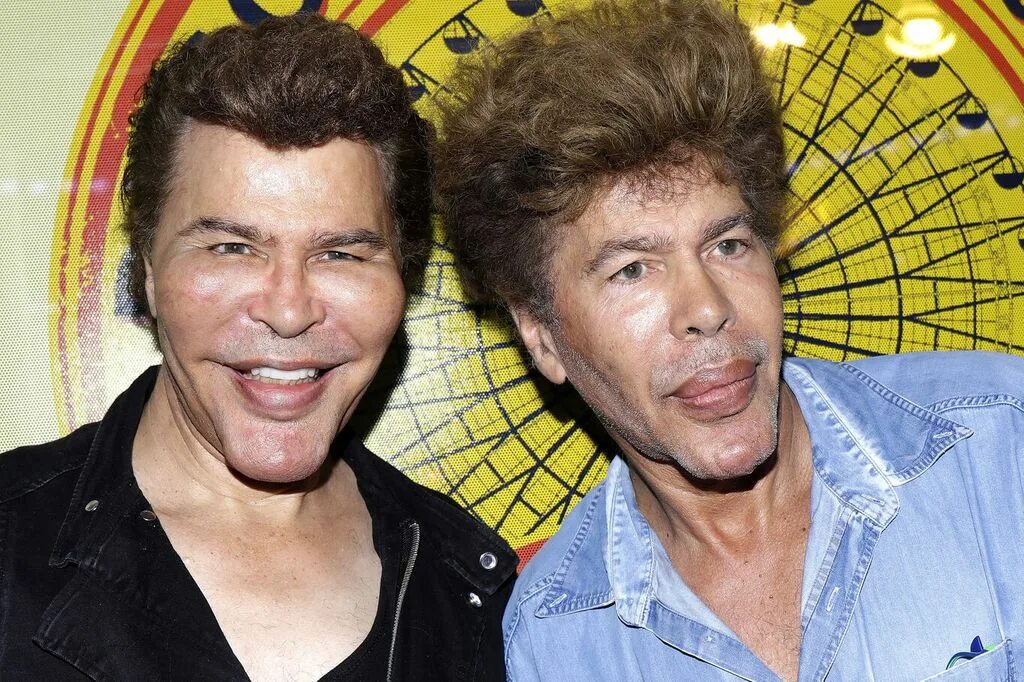 Bogdanoff is calling hamster kombat. Bogdanoff dump it. Bogdanoff is calling hamster combat. Гришка богданов. Акромегалия братья богдановы.