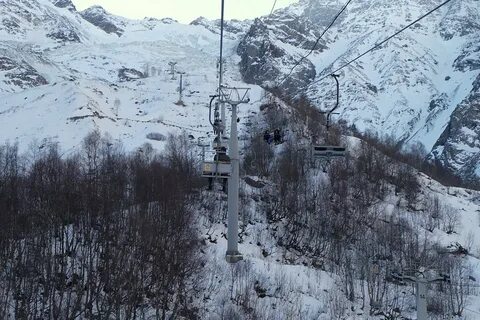 Близко верхний