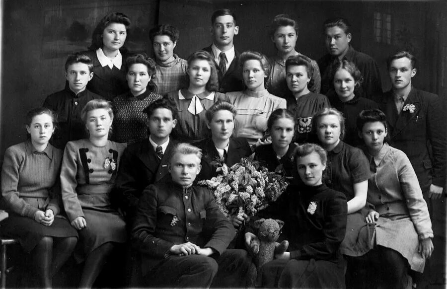 Мужчина 1955 года рождения. Носулина зинаида бердск. Калиниченко василий иванович. Анатолий карпов. Ядута валерий михайлович.