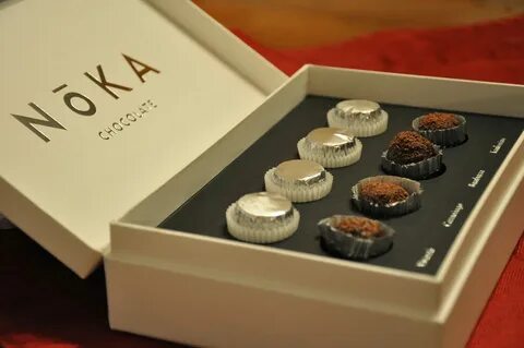 Коробка конфет стоит 15 рублей