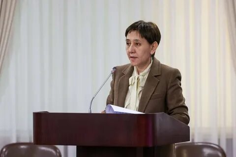 Министр труда и социальной защиты населения