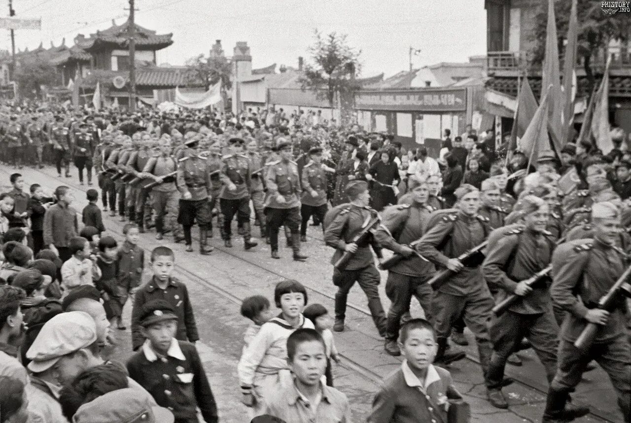 Освобождение Пхеньяна 1945. 1945 В Китае СССР освобождение от Японии. Северокорейские солдаты 1950. Советский союз против японии