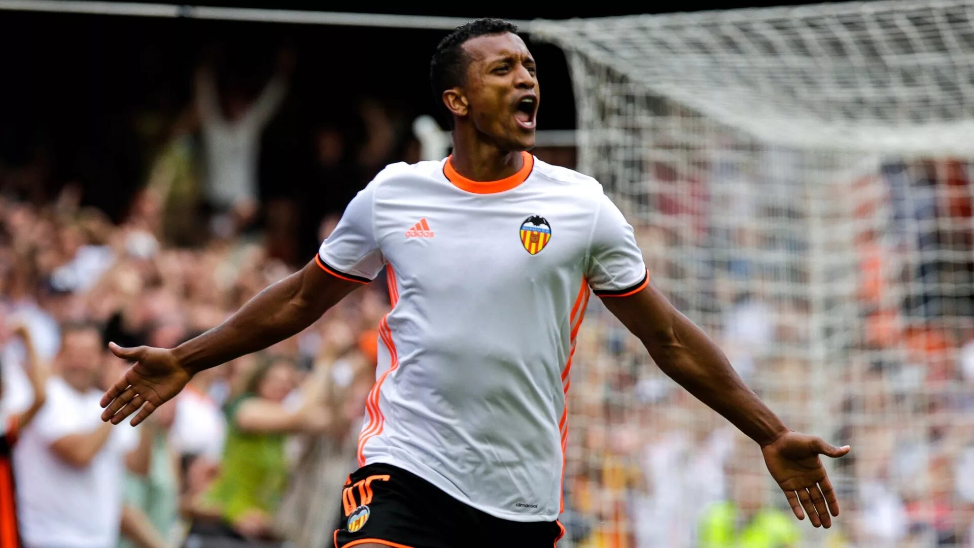 Нани манчестер юнайтед. Нани португальский футболист. Нани футболист мельбурн. Нани футболист футболисты. Нани футболист футболисты португалии.