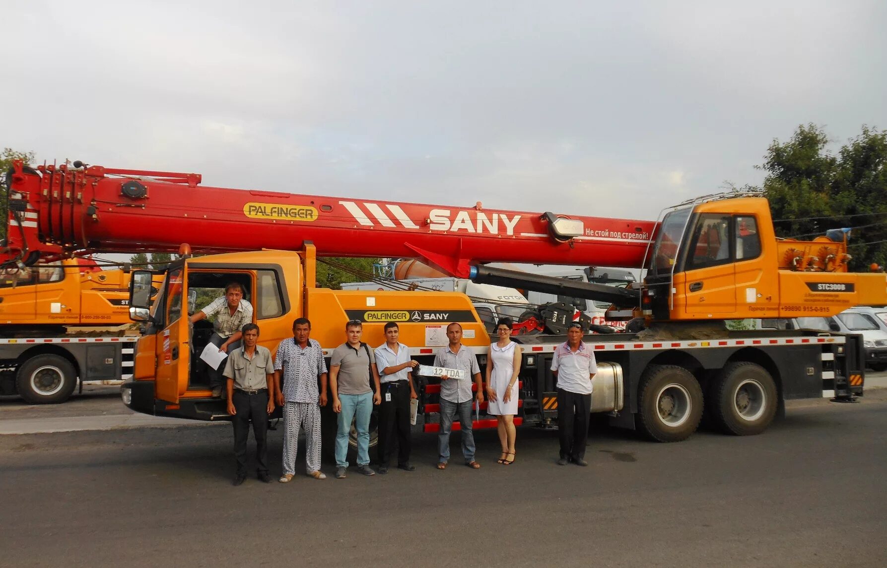 Palfinger sany кран. Кран sany stc300t5. Автокран Palfinger sany КАМАЗ. Автокран sany 30 тонн. Сани 25 тонн